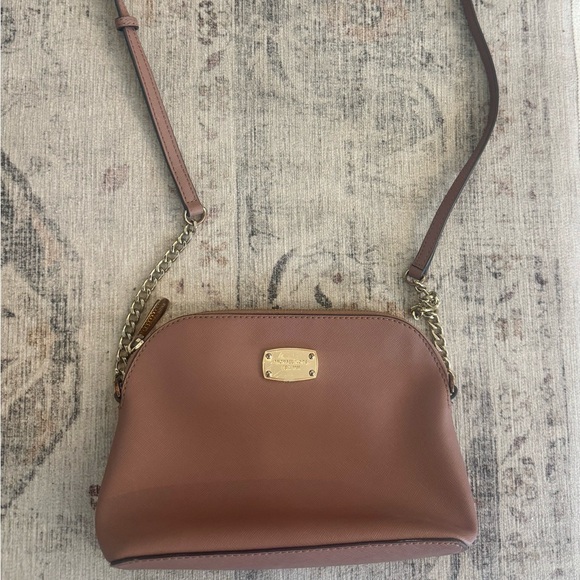 Michael Kors Handbags - Michael Kors Crossbody